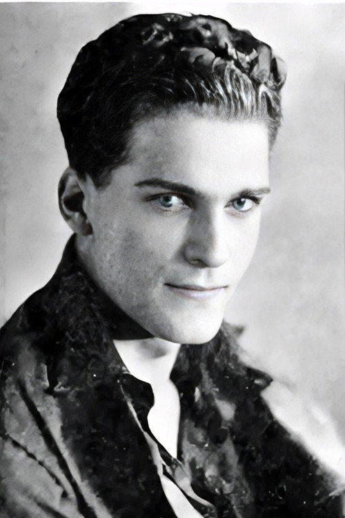 Photo of Elliot Sparling, Acting