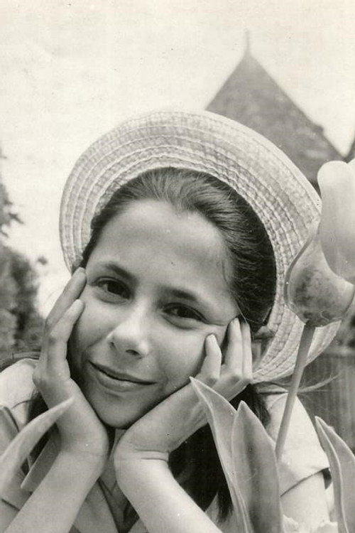 Photo of Annabel Bartlett, Acting
