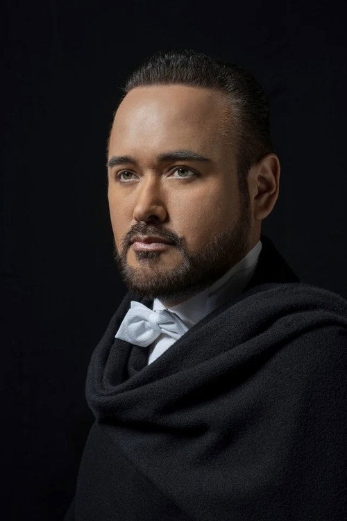 Photo of Javier Camarena, Acting