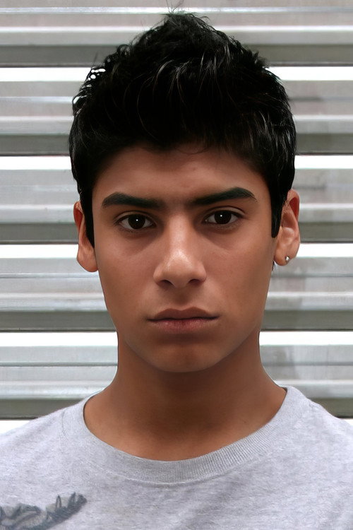Photo of Alan Chávez, Acting
