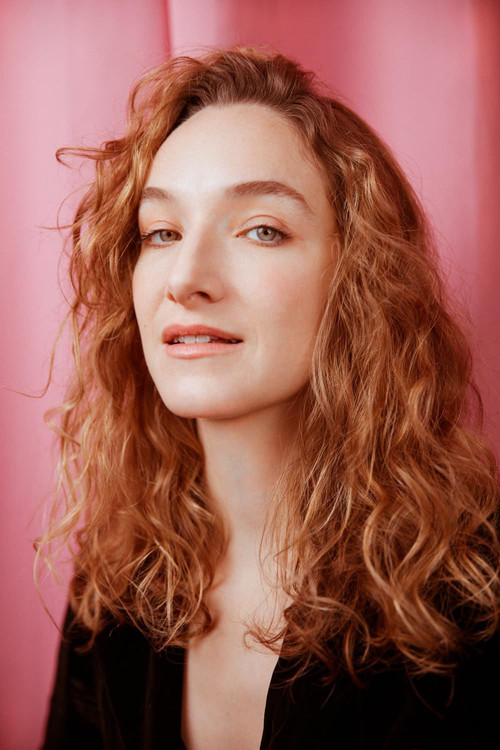 Anna Tierney profile