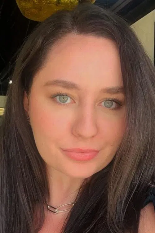 Photo of Hannah Duke, Acting