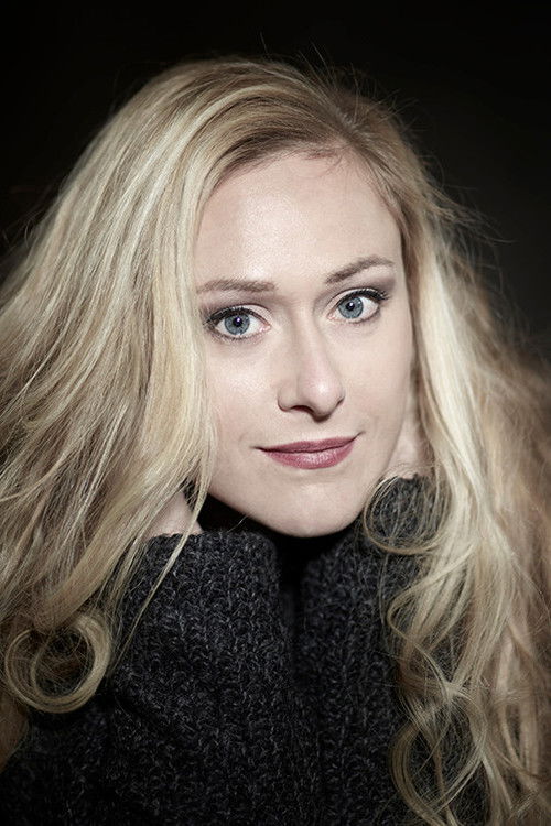 Daisy Van Praet profile