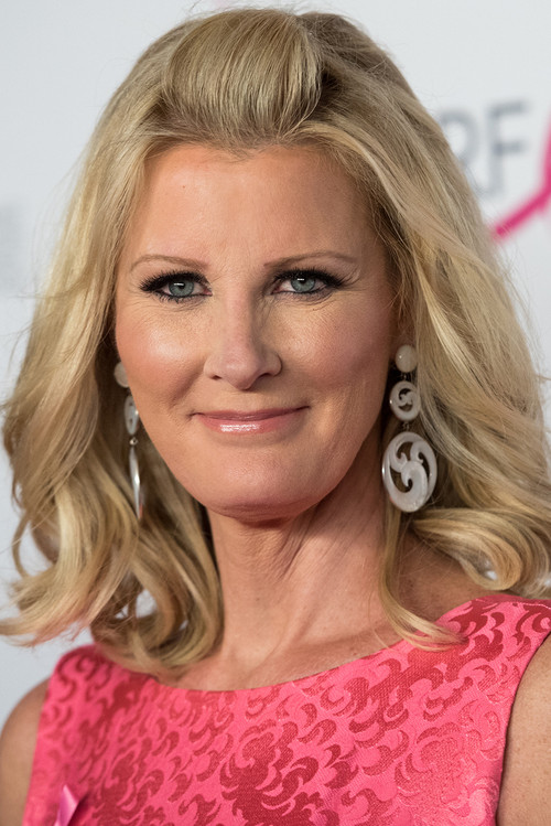 Sandra Lee profile