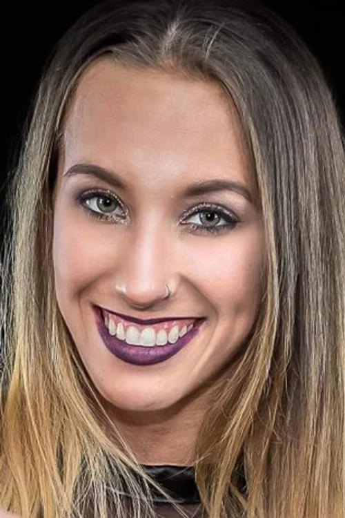 Photo of Allie Recks, Acting
