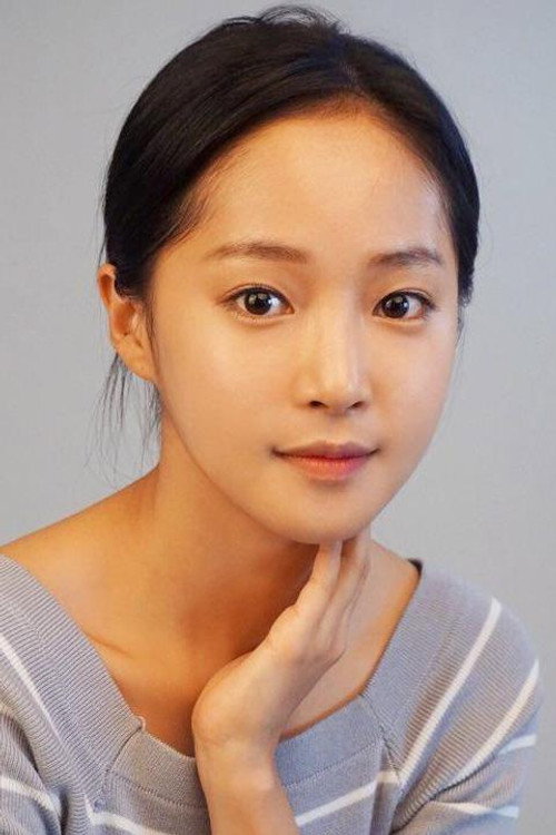 Photo of Lee Bom, Acting