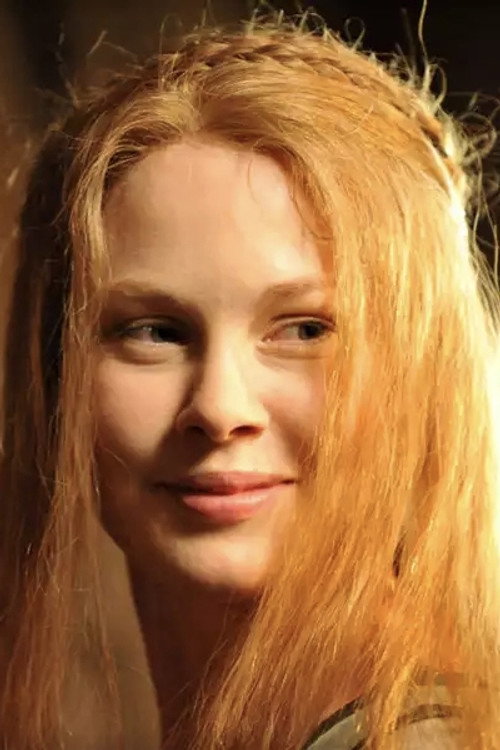 Photo of Beth Aynsley, Acting