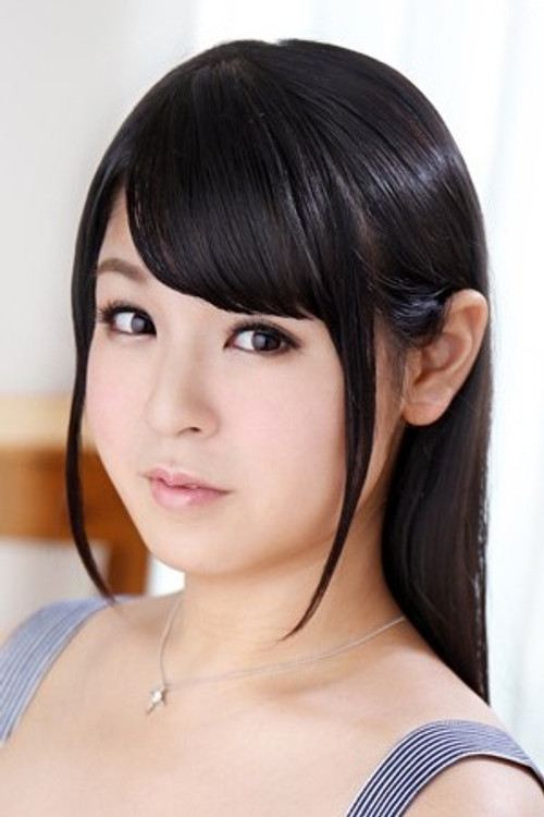 Photo of Yuna Aizato, Acting