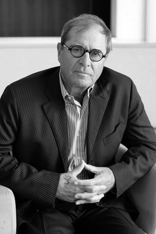 Photo of Paul Theroux, Writing