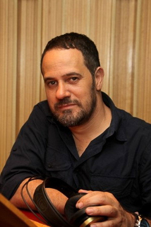 Photo of Ronaldo Julio, Acting