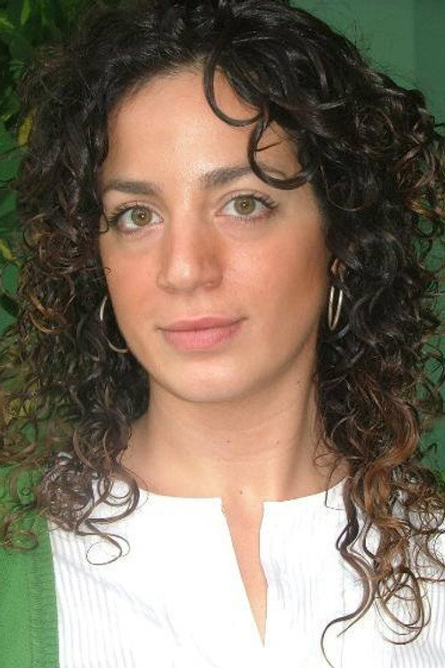 Gökçe Sezer profile