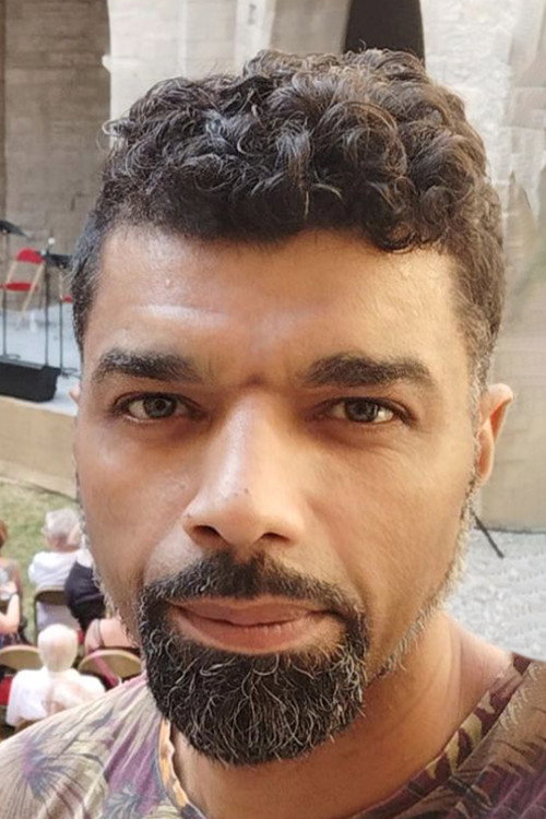 Photo of Claudio Dos Santos, Acting