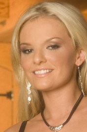 Photo of Cassie Courtland, Acting