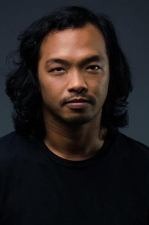 Photo of Eshei Mesina, Acting