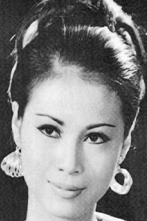 Photo of Shih Yin-Yin, Acting