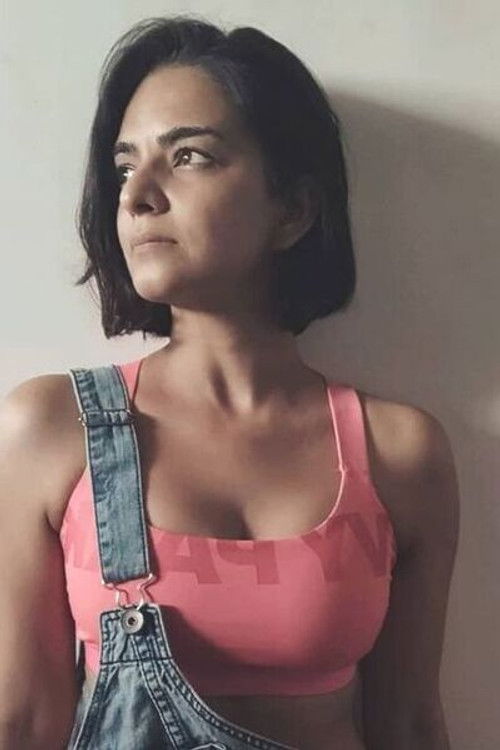 Himanshi Choudhry profile