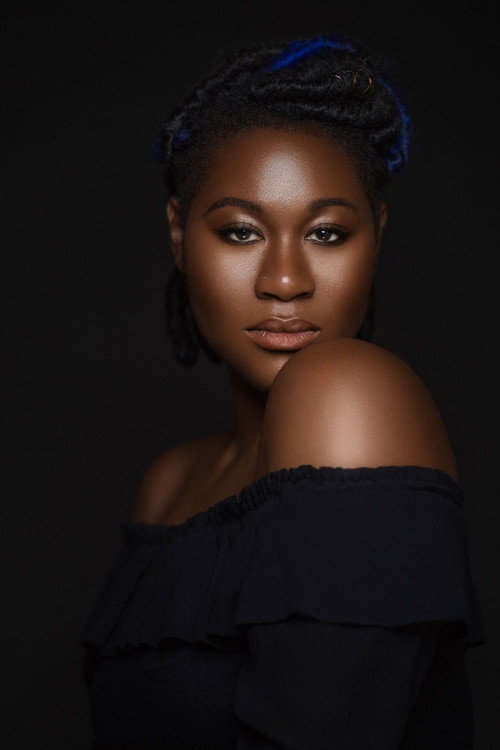 Photo of Zenzi Williams, Acting