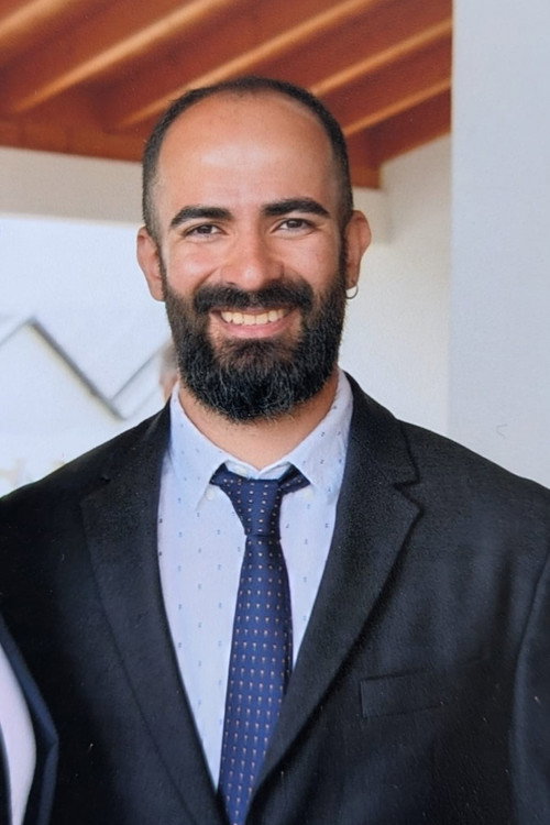 Ali Zolghadriha profile