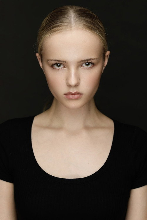 Photo of Klara Linderstål, Acting