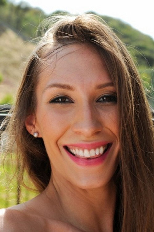 Photo of Aiyana Flora, Acting