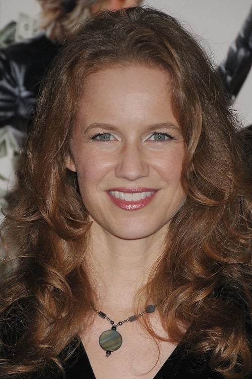 Laura Cayouette profile