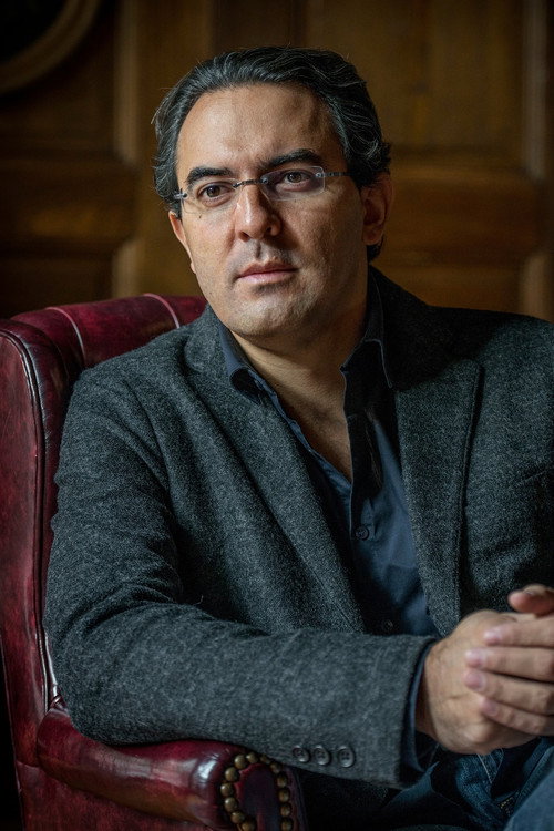 Photo of Juan Gabriel Vázquez, Acting