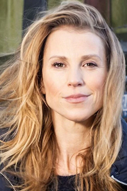 Photo of Jojanneke van den Berge, Acting