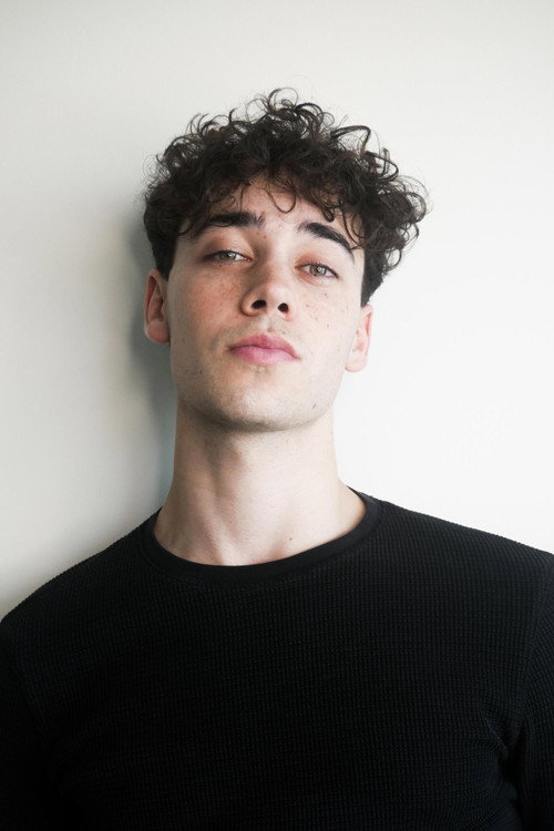 Photo of Oscar Winter, Acting