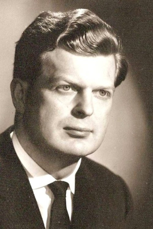 Photo of Peter Glossop, Sound