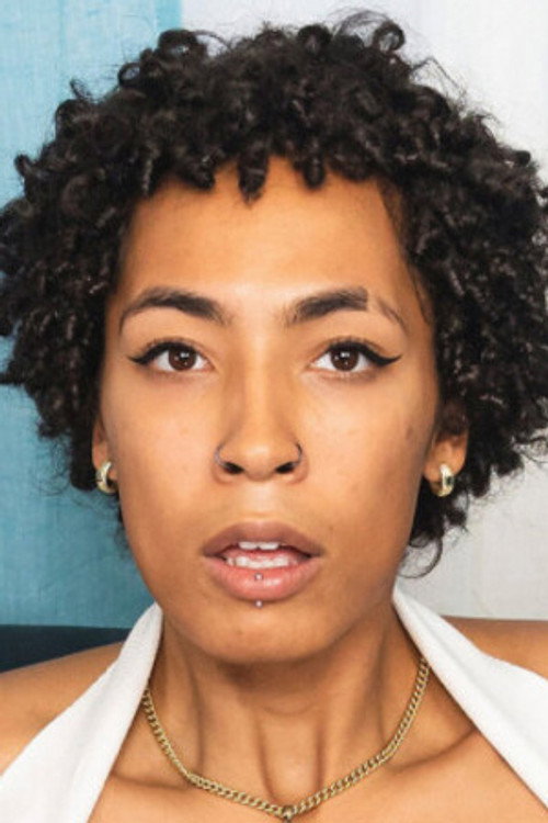 Photo of Liza Belle, Acting