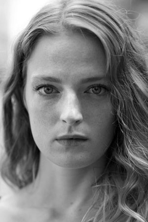 Anna Manuelli profile