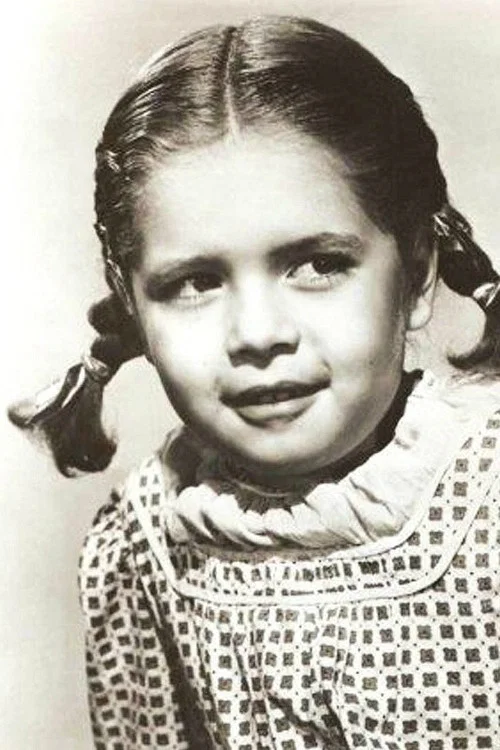 Photo of Mary Jane Saunders, Acting