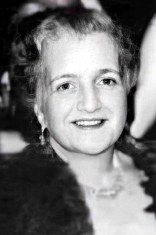 Photo of Latife Uşşakî, Acting