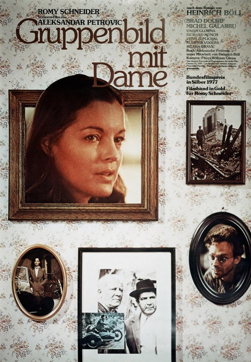 Movie poster for Group Portrait with a Lady (1977)
