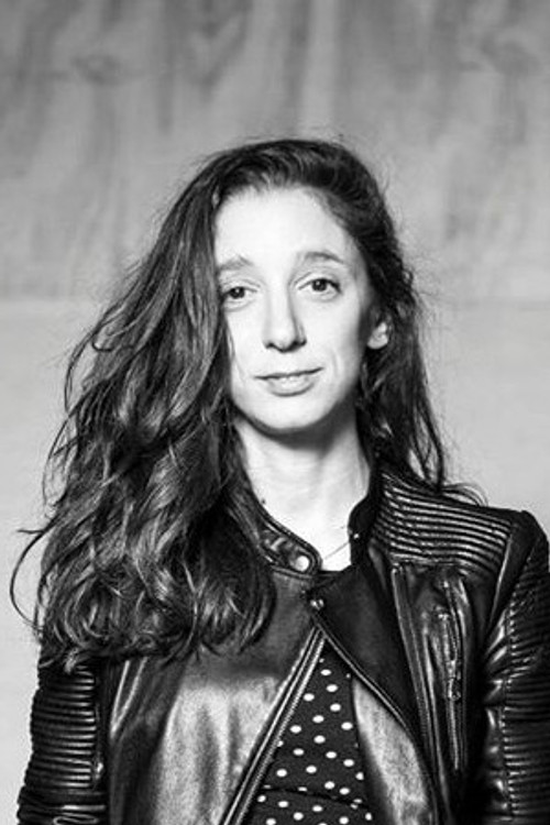 Valeria Correa profile