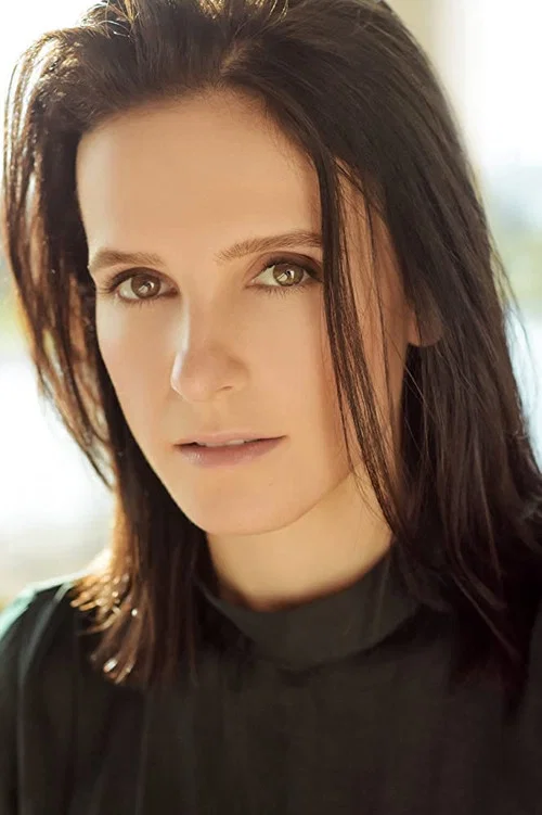 Photo of Starlise Waschuk, Acting