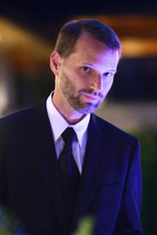 Photo of Tom Merritt, Acting