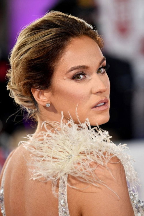 Vicky Pattison profile