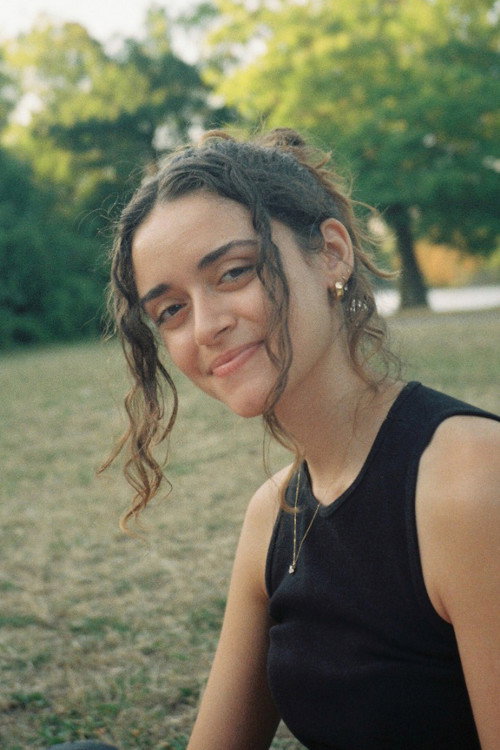 Photo of Ana de Assis, Directing
