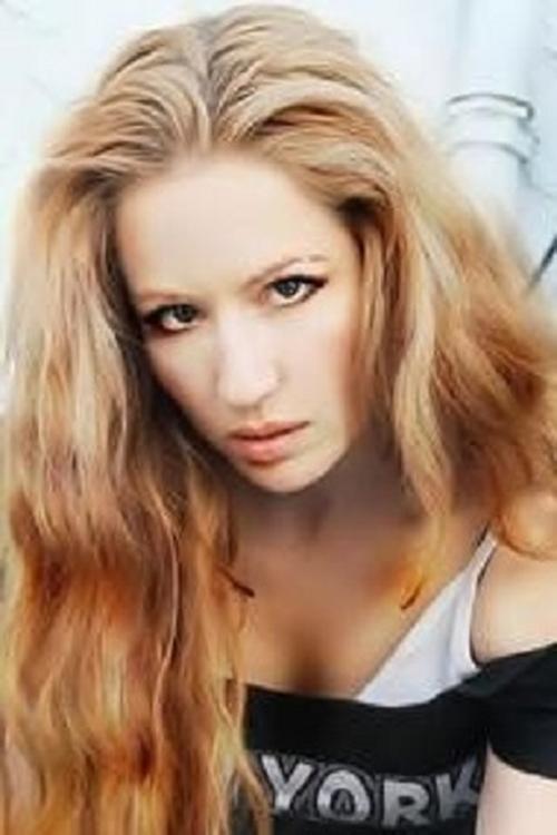 Tara Cardinal profile