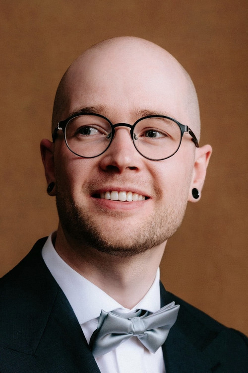 Photo of Daniel Middleton, Acting