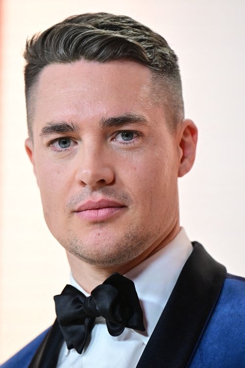 Alexander Dreymon profile