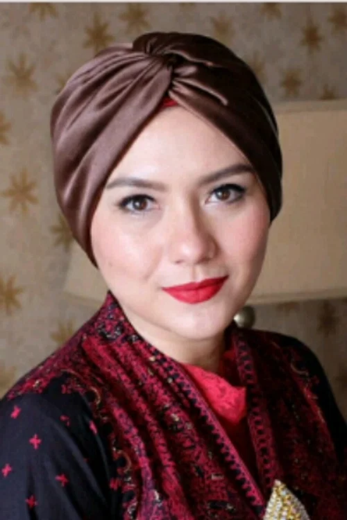 Photo of Viona Rosalina, Acting