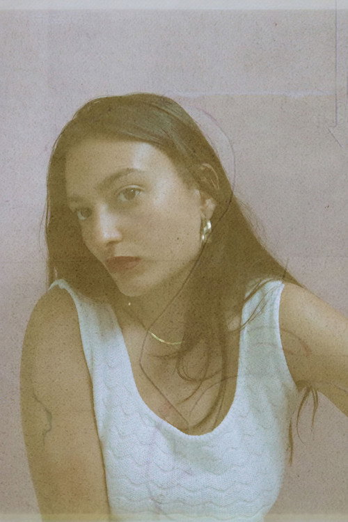Photo of Nina Turdó D'Antonio, Camera