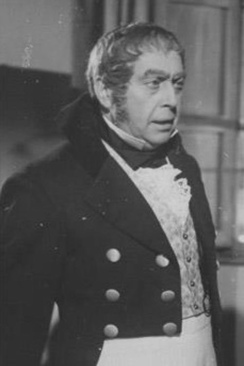 Photo of Manuel Perales, Acting
