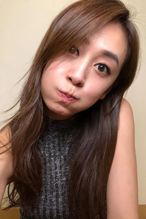 Scarlett Wong profile