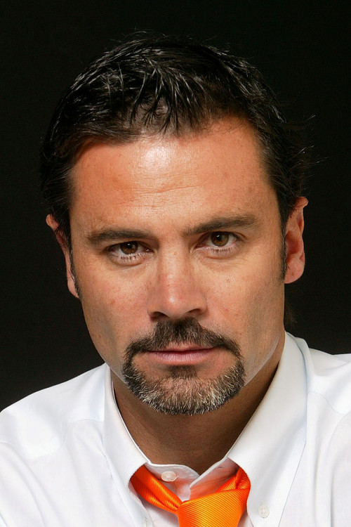 Felipe Camiroaga profile