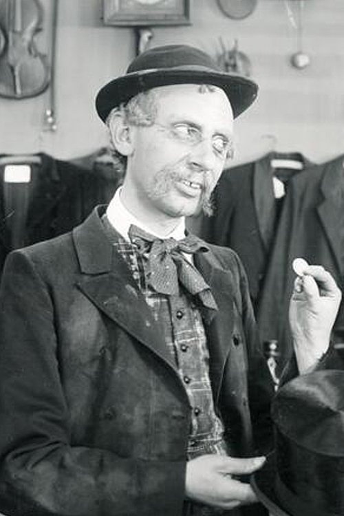 Movie poster for The Treasure-Hat (1918)