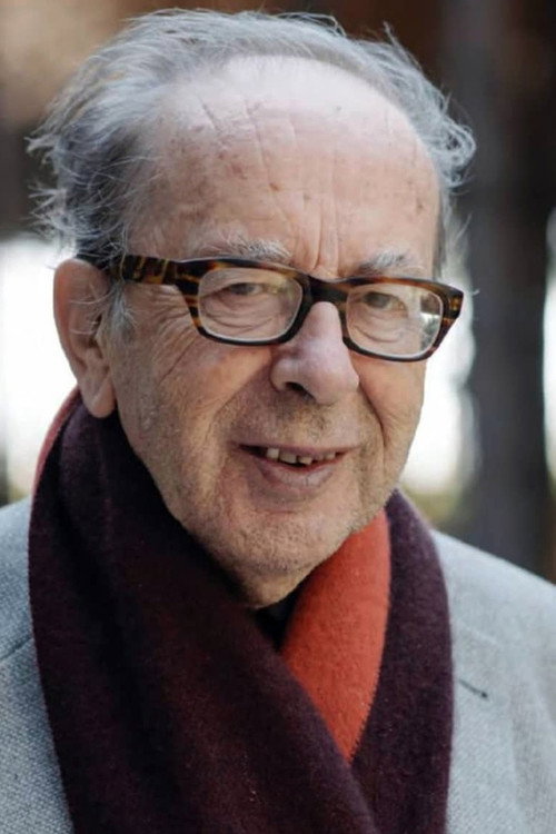 Photo of Ismail Kadare, Writing