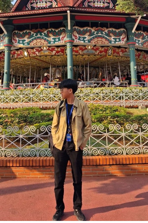 Photo of Putra Rizky Fadilah, Writing